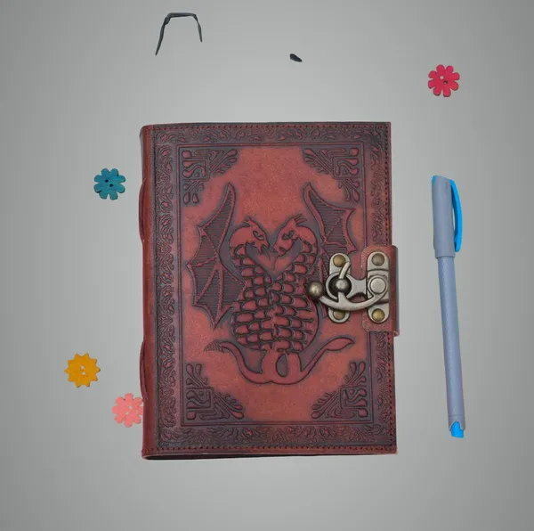 Maroon_Leather_&_Paper_Diary_For_Unisex