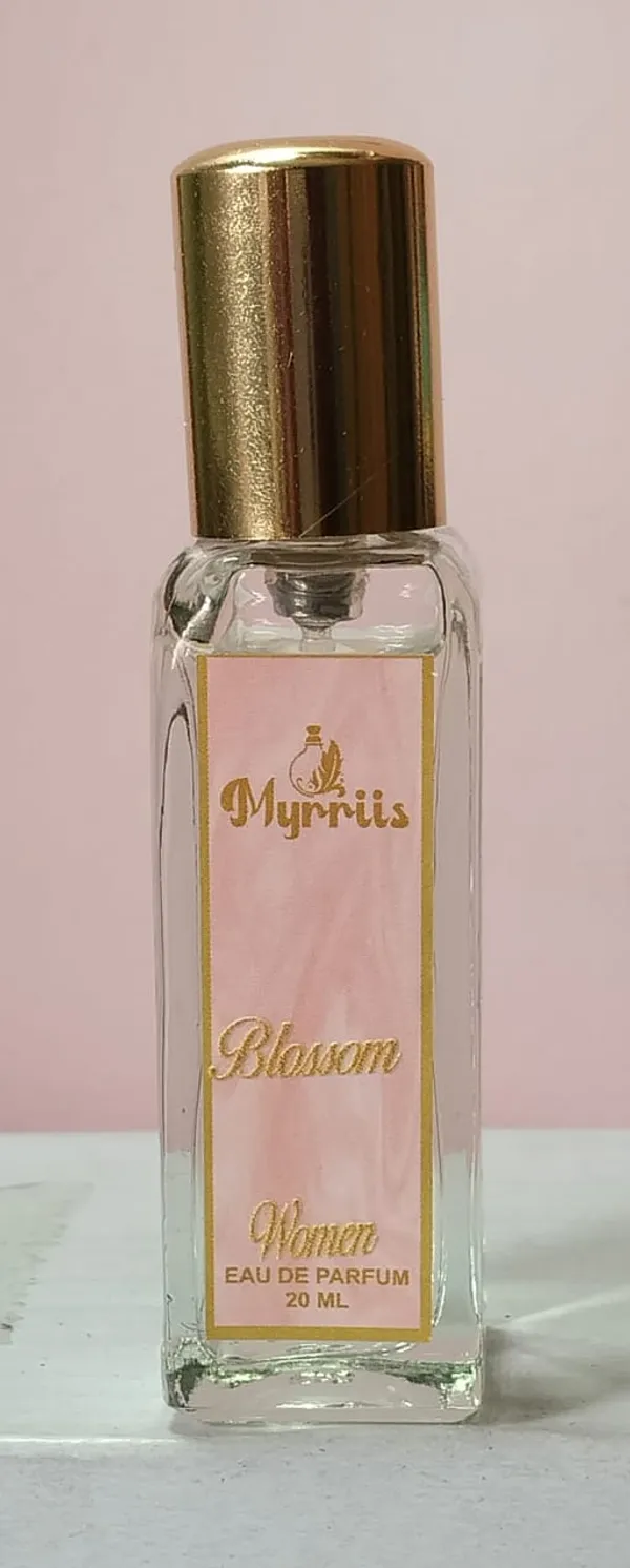 Blossom_Premium_Eau_De_Parfum_For_Women_(20_Ml)