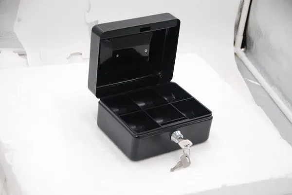 Betlex_|_Small_Cash_Box_|_Cash_safe_box_with_Key_Lock_and_Coin_Try_|_Portable_|_6"_Petty_Cash_box_|_Metal_Money_Safe_Box_|_Multi_Color_|