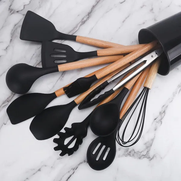 Black_And_Brown_Silicone_Kitchen_Utensil_Set_For_Cooking_Baking