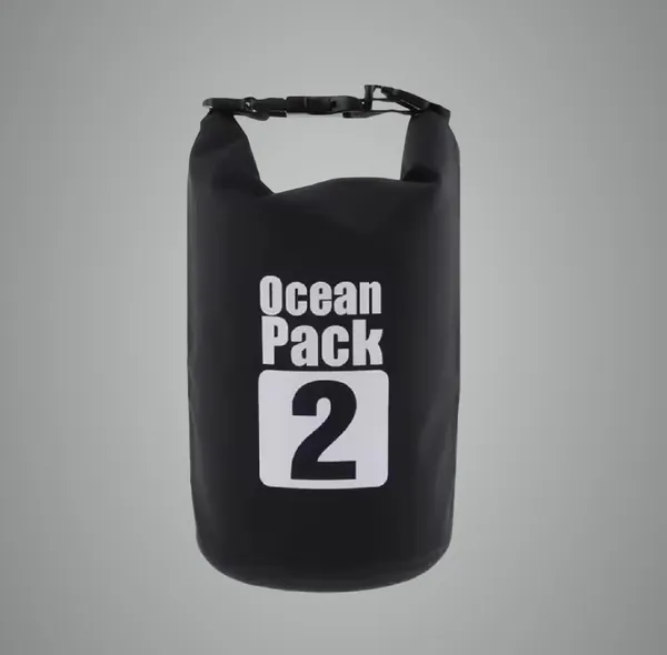Black_Waterproof_Sports_Dry_Bag_For_Outdoor_Activities