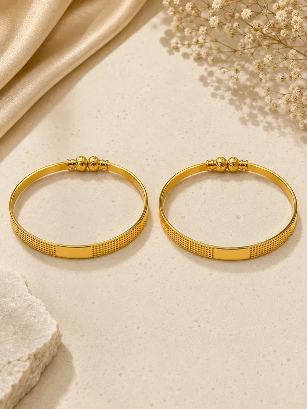 1_GM_Gold_Plated_Adjustable_Bangle_Set_of_2