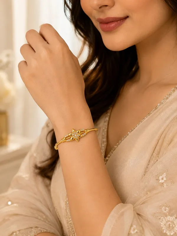 1_GM_Gold_Plated_Star_Flower_Bracelet_with_AD_Stones_–_Free_Size_Adjustable_Bracelet_for_Women