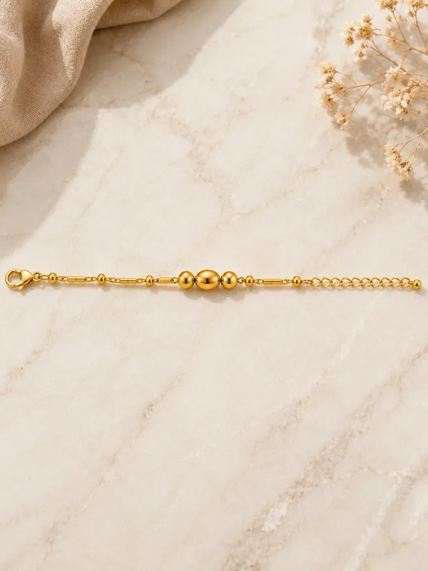 1_GM_Gold_Tone_Beaded_Bracelet_–_8_Inch