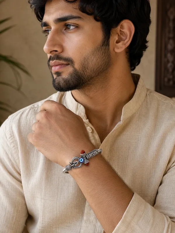 1_GM_Silver_Plated_Mahakal_Bracelet_with_Red_Bead_&_Evil_Eye_Charm_–_Free_Size