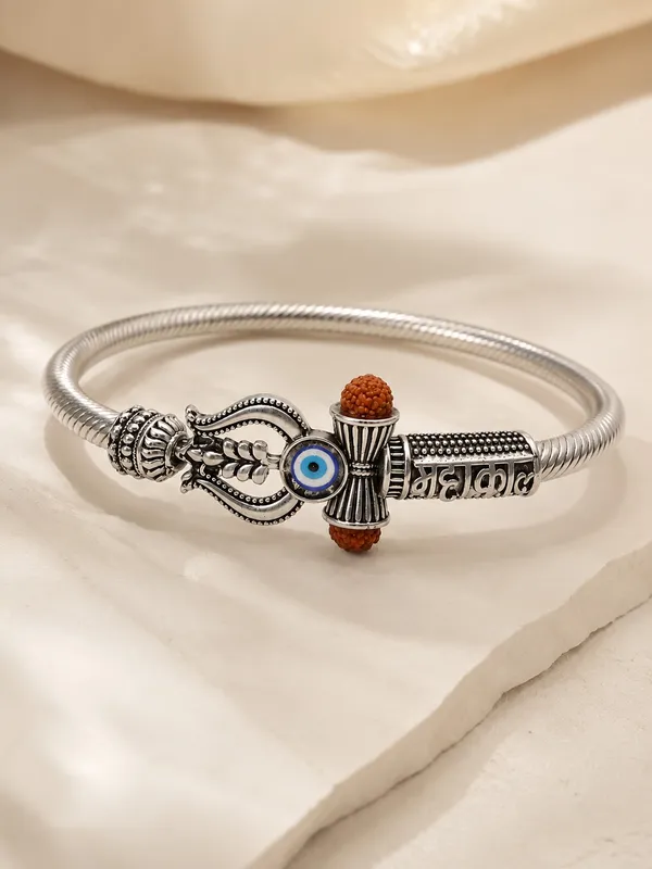 1_GM_Silver_Plated_Mahakal_Bracelet_with_Red_Bead_&_Evil_Eye_Charm_–_Free_Size