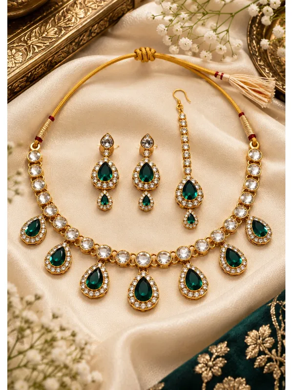 7_Drop_Kundan_Style_Necklace_Set_with_Earrings_and_Maang_Tikka_White_Green