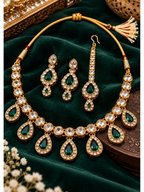 7_Drop_Kundan_Style_Necklace_Set_with_Earrings_and_Maang_Tikka_White_Green