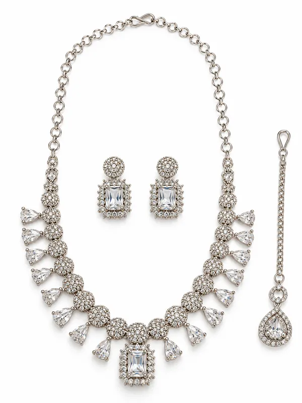 AD_Necklace_Set_with_Earrings_and_Matching_Mangtika