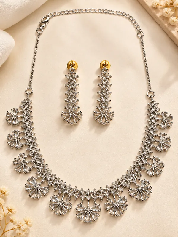 AD_Stone_Floral_Necklace_Set_with_Matching_Earrings