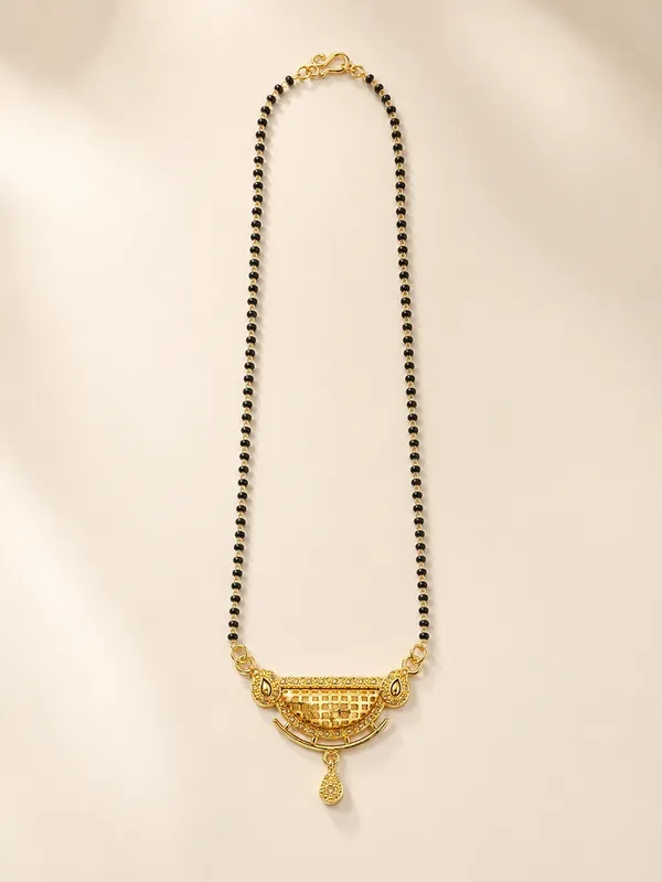 Black_Beaded_Gold_Plated_Necklace_for_Women_–_18_Inch_Traditional_Fashion_Chain_with_Designer_Pendant,_Lightweight_Ethnic_Jewellery