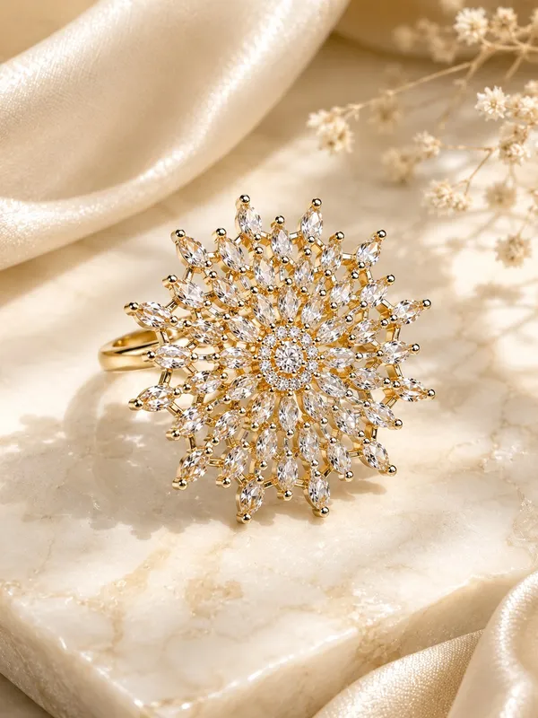 Elegant_Two_Tone_AD_Stone_Statement_Finger_Ring