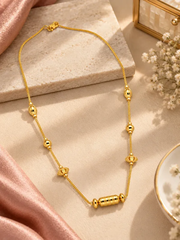 Gold_Plated_Ornamental_Chain_-_18_Inch