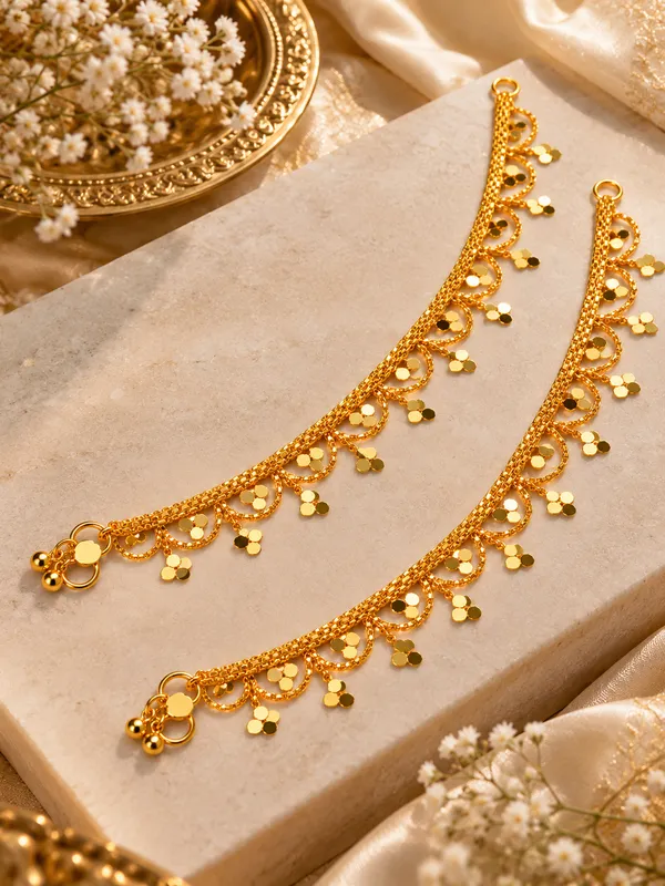 Gold_Plated_Traditional_Charm_Design_Payal_for_Women_10_Inch