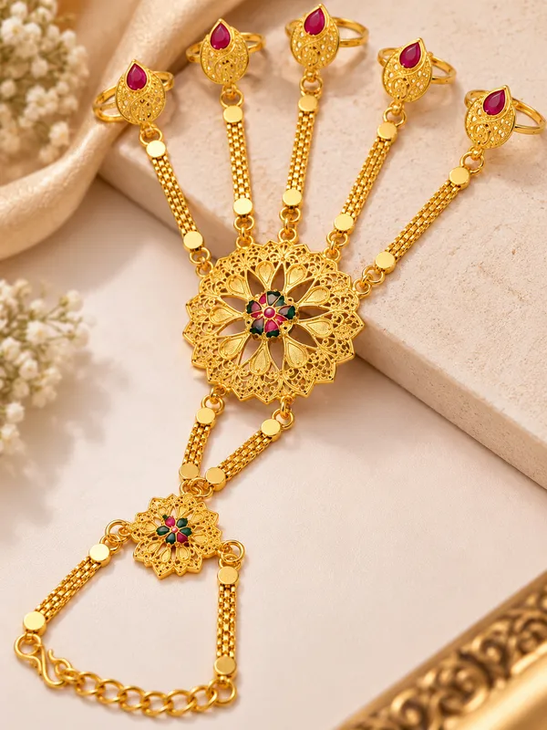 Gold_Plated_Traditional_Floral_Panja_Hand_Harness_with_Finger_Rings
