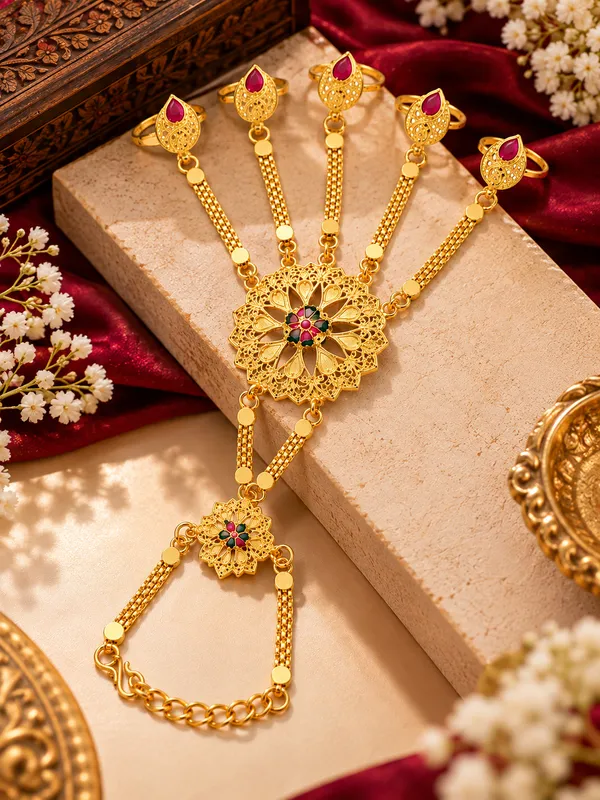 Gold_Plated_Traditional_Floral_Panja_Hand_Harness_with_Finger_Rings