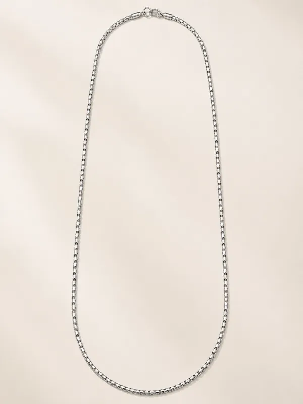 Men’s_Silver-Tone_Link_Chain_–_20_Inch,_Stylish_Interlocking_Design_with_Secure_S-Hook_Closure