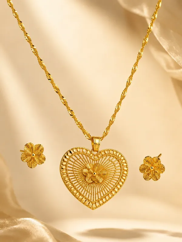 Gold_Plated_Heart_Pendant_Set_with_Chain_&_Matching_Earrings