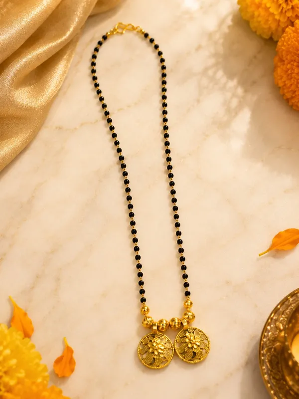 One_Gram_Gold_Plated_Mangalsutra_for_Women_–_18_Inch_1_Line_Black_Bead_Mangalsutra_with_Traditional_Pendant,_Lightweight_Daily_Wear_Mangalsutra_Jewellery