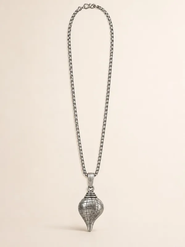 Oxidised_Silver_Shankh_Pendant_with_Chain