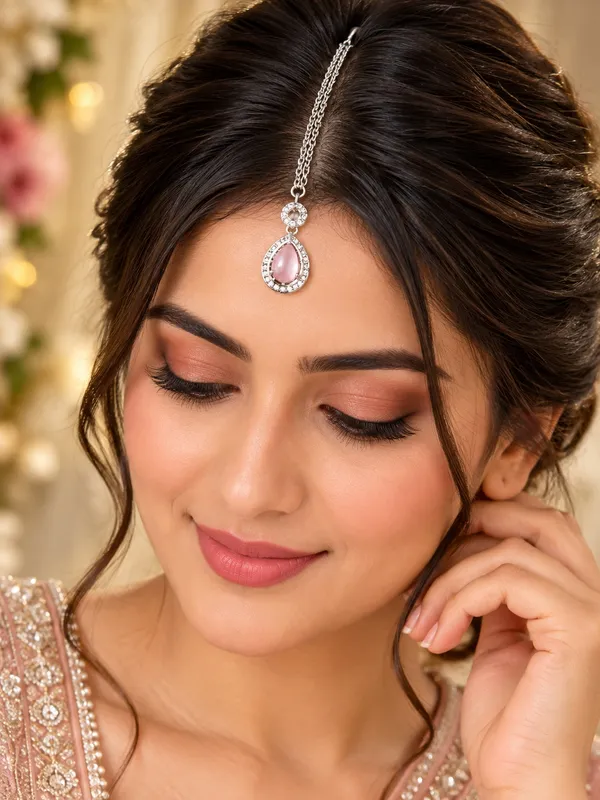 Pink_Crystal_Teardrop_Maang_Tikka