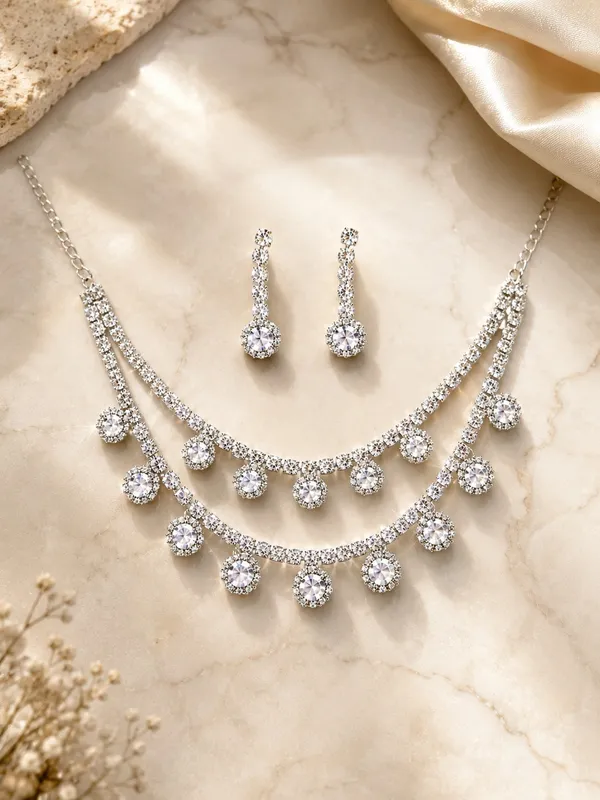 Premium_Crystal_Necklace_Set_with_Matching_Earrings