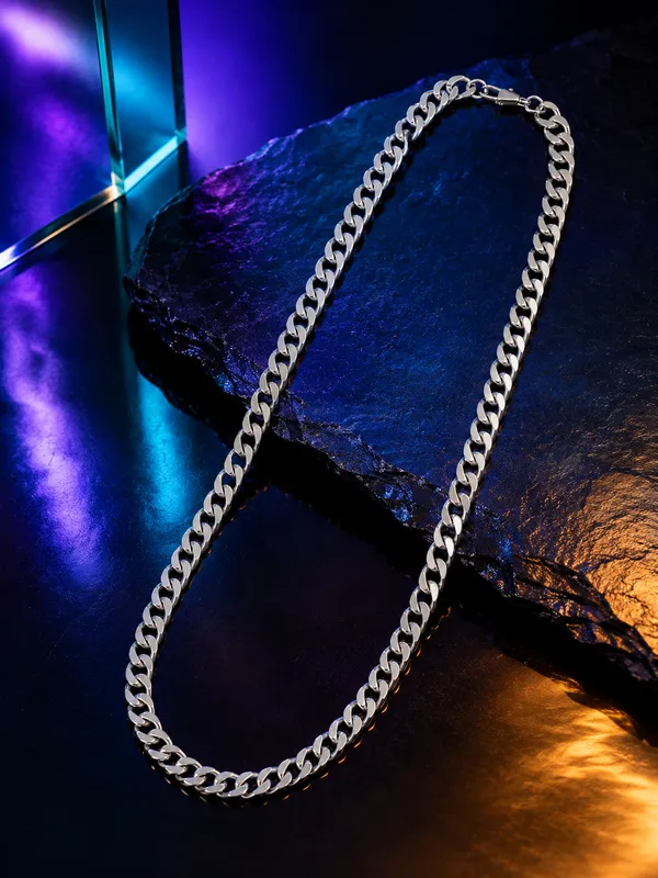 Premium_Silver_Finish_Interlocking_Curb_Chain_for_Men_–_20_Inch_Stylish_Link_Necklace