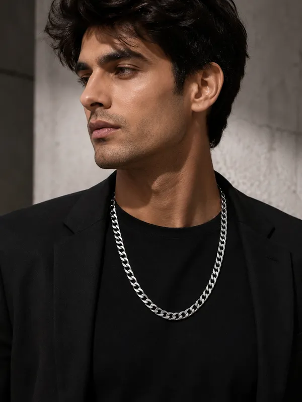 Premium_Silver_Tone_Curb_Link_Chain_for_Men_–_20_Inch_Classic_Fashion_Chain_Necklace