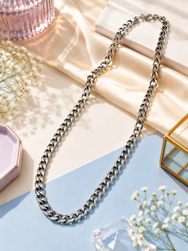 Premium_Silver_Tone_Curb_Link_Chain_for_Men_–_20_Inch_Polished_Interlocking_Necklace