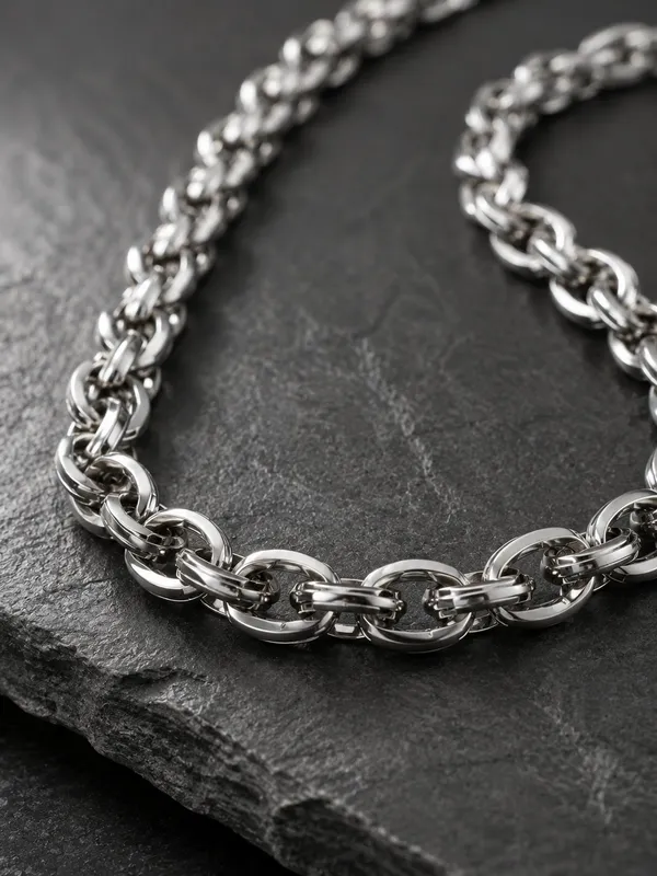 Premium_Silver_Tone_Interlocking_Link_Chain_for_Men_–_20_Inch_Polished_Statement_Necklace