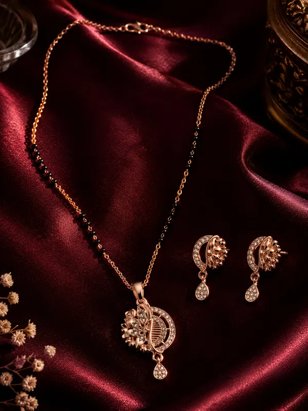 Rose_Gold_Plated_Black_Beaded_Necklace_Set_with_Matching_Earrings