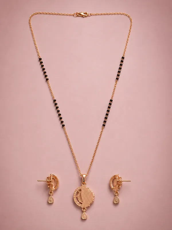 Rose_Gold_Plated_Black_Beaded_Necklace_Set_with_Matching_Earrings