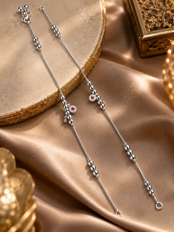 Silver_Plated_Black_&_White_Pearl_Payal_/_Anklet_–_10_Inch