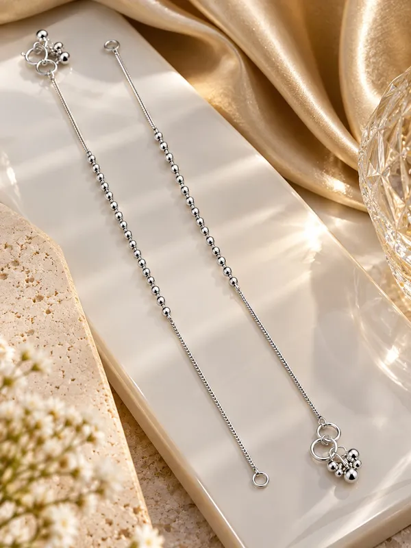 Silver_Plated_Black_&_White_Pearl_Payal_/_Anklet_–_10_Inch