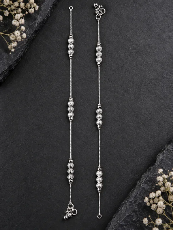 Silver_Plated_Black_&_White_Pearl_Payal_/_Anklet_–_10_Inch