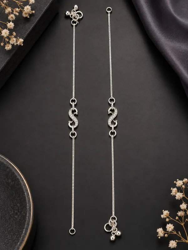 Silver_Plated_Pearl_Payal_/_Anklet_with_S_Design_–_10_Inch