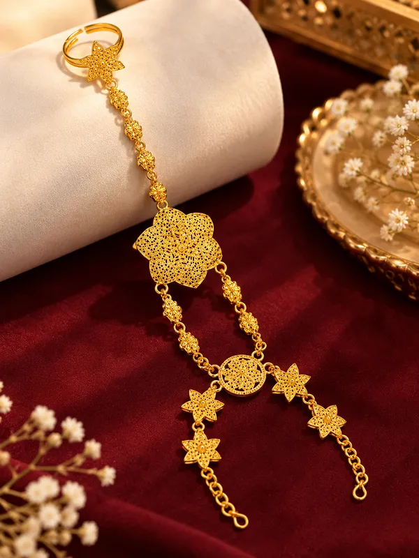 Traditional_Gold_Tone_Floral_Hathphool_for_Women
