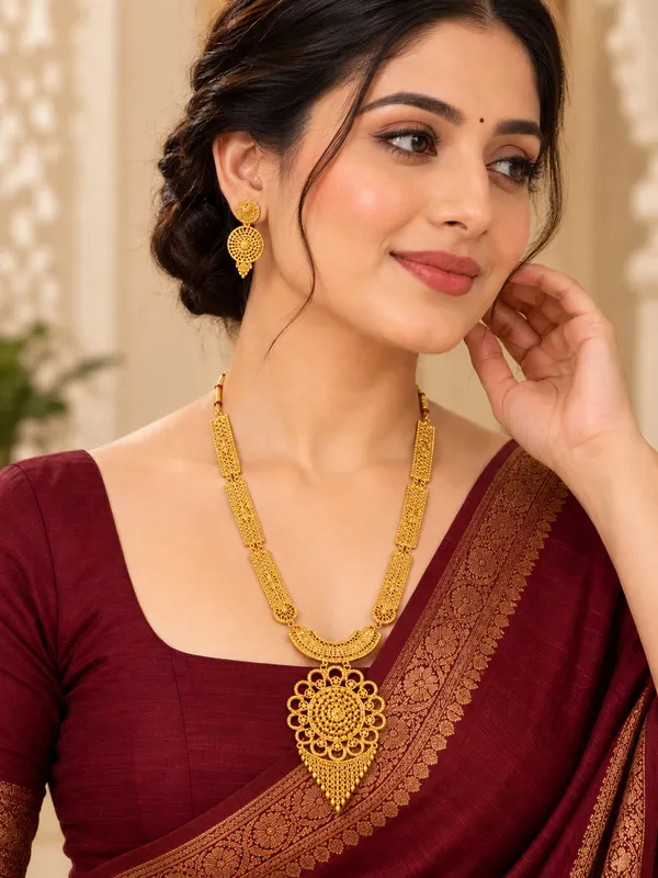 Traditional_Gold_Tone_Look_Necklace_Set_with_Matching_Earrings__Adjustable_Dori