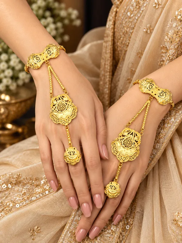 Women_Gold_Plated_Traditional_Filigree_Panja_Hand_Harness
