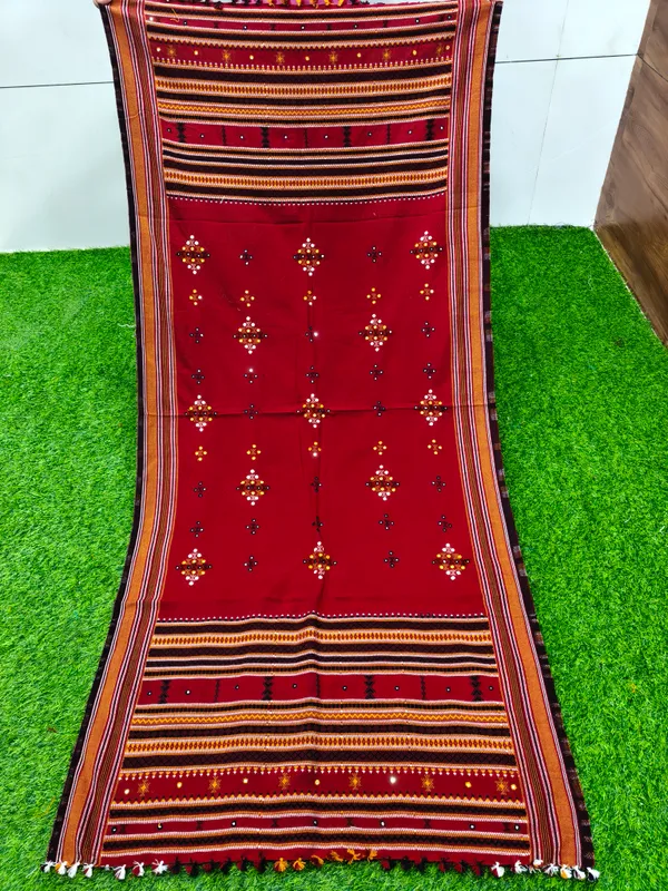 Winter_Special_Bhujodi_Hand_Weaving_Kutchi_KH_Thirteen_Butta_Shawl_for_women_MAROON
