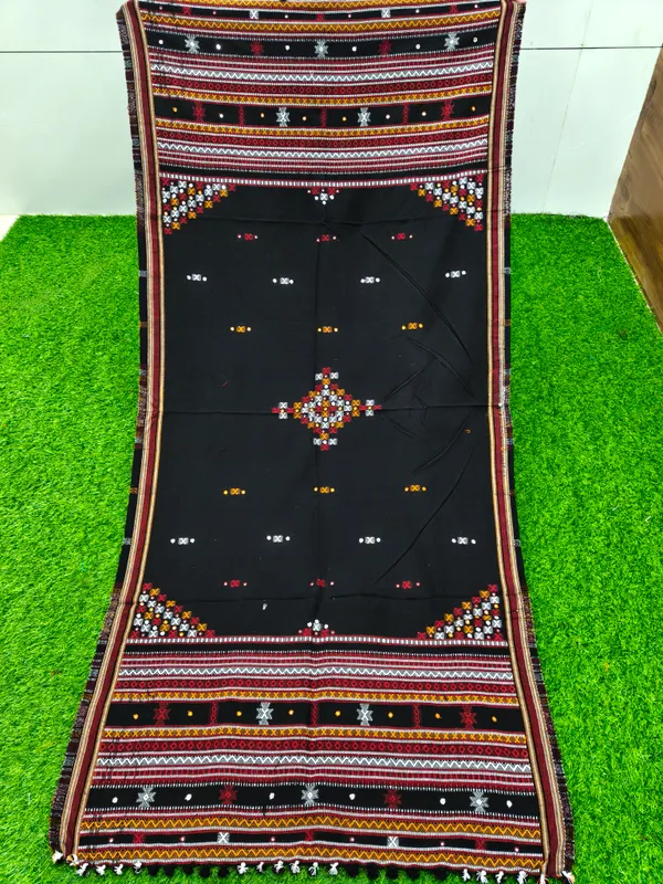 Winter_Special_Bhujodi_Hand_Weaving_Kutchi_KH_Four_Corner_Shawl_for_women_Black
