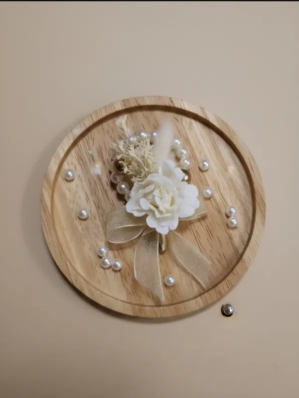 Dry_Floral_Boutonniere_for_wedding_and_gifting