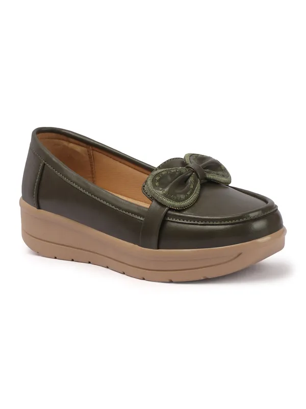 Elegant_Bow_Detail_Slip-On_Loafers_for_Women