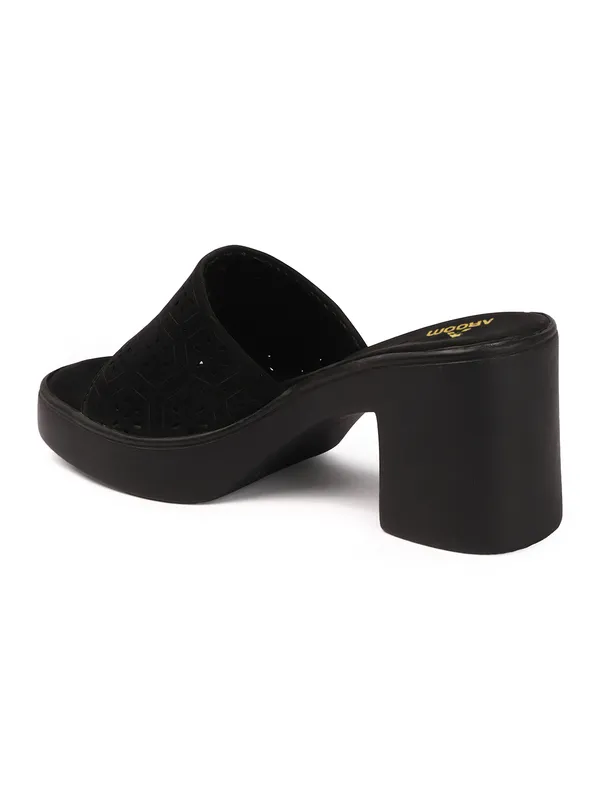 Aroom_Women�s_Textured_Block_Heel_Slide_Sandals