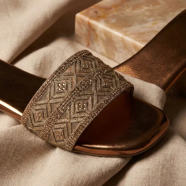 Copper_Stylish_Embellished_Ethnic_Flats_Sandal_With_Textured_Strap_And_Comfortable_Slip_On_Design_For_Women