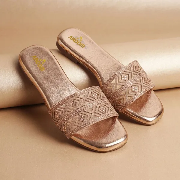 Peach_Stylish_Embellished_Ethnic_Flats_Sandal_With_Textured_Strap_And_Comfortable_Slip_On_Design_For_Women