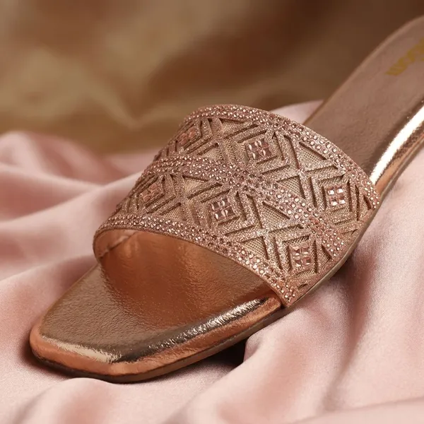 Peach_Stylish_Embellished_Ethnic_Flats_Sandal_With_Textured_Strap_And_Comfortable_Slip_On_Design_For_Women