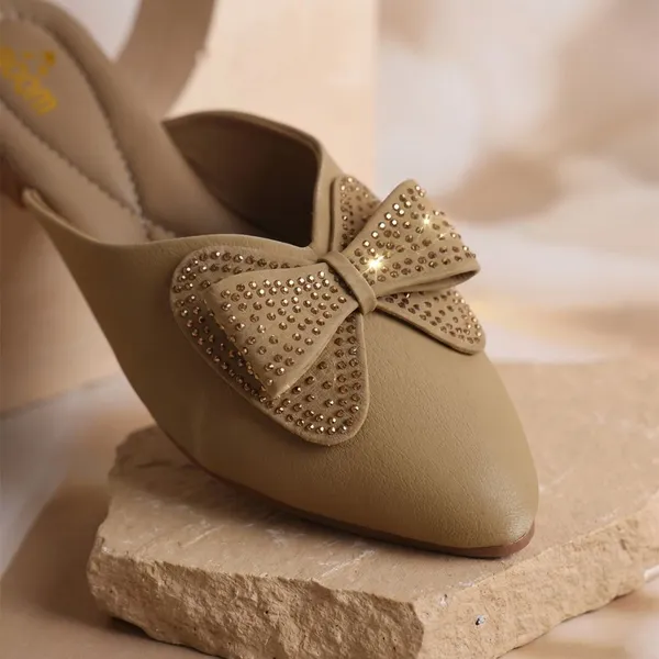 Beige_Stylish_Slip_On_Flats_With_Embellished_Bow_Design_For_Women_Elegant_Comfort_Footwear