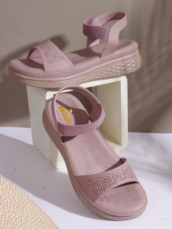 Purple_Trendy_Wedge_Sandals_For_Women_With_Perforated_Design_And_Elastic_Strap_Comfort_Fit