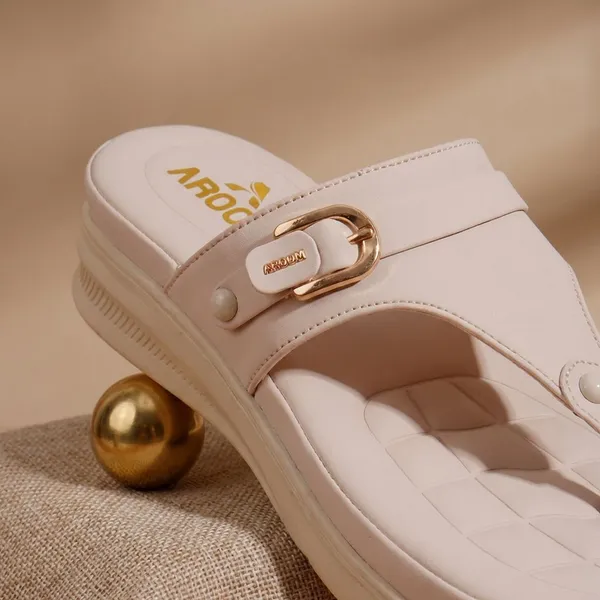 Cream_Elegant_Slip_On_Sandals_With_Detail_Casual_Sandals_For_Women